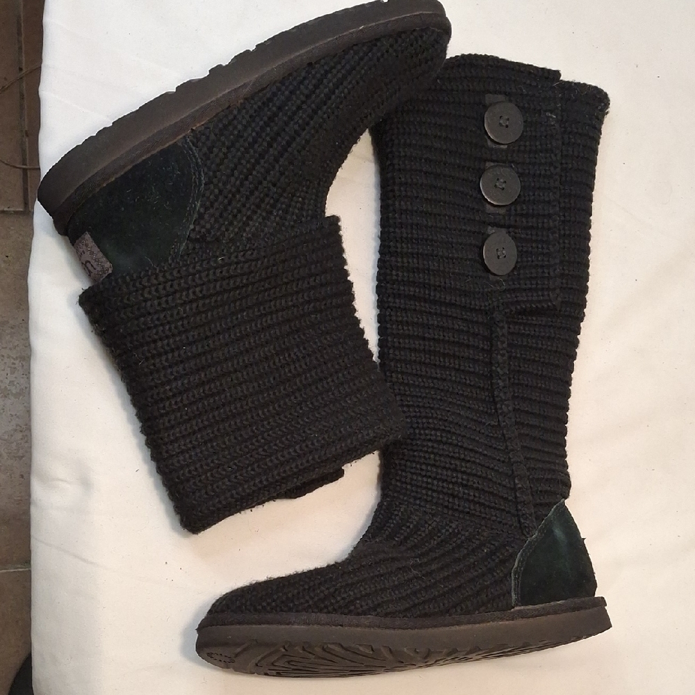 UGG Women's Black Cable Knit Mid-Calf Button Boots. Fold Down Or Leave Up.